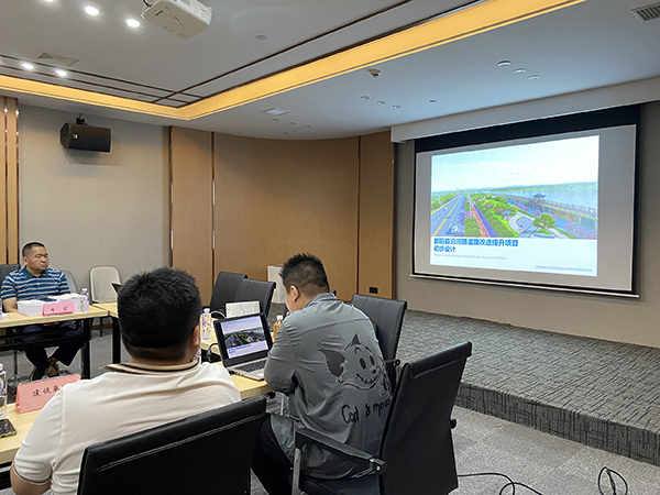 9州体育网址组织召开鄱阳县沿河路道路改造提升项目初步设计（概算）的评审会