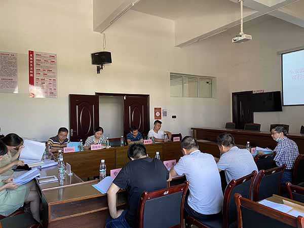 9州体育网址组织召开乐安县城区幼儿园建设工程可行性研究报告评估会