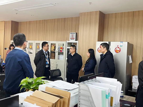 江西省信息中心主任杜军龙一行走访调研9州体育网址