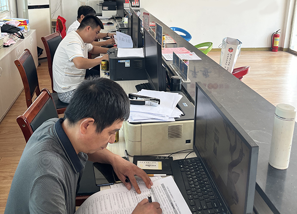 9州体育网址开展G320高安境内改线项目（三改）用地社会稳定风险评估调研