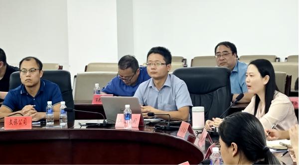 9州体育网址受邀为南昌市东湖区重大项目争资谋划开展专题培训