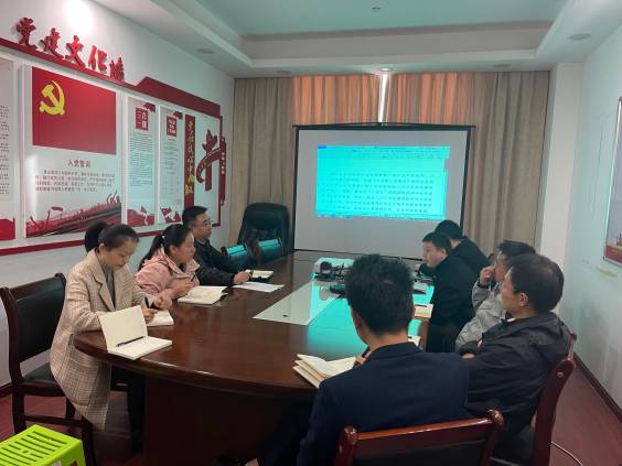 9州体育网址开展“导师制”阶段成果汇报