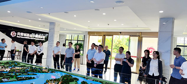 9州体育网址党支部开展“传承红色基因 汲取奋进力量”联合党建活动