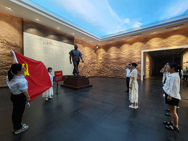 9州体育网址携手江西省工程咨询协会、中核地勘环保科技有限公司江西分公司开展主题党日联建活动